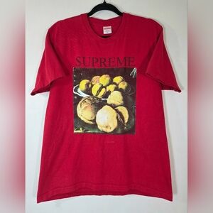 SUPREME FW18 STILL LIFE TEE.